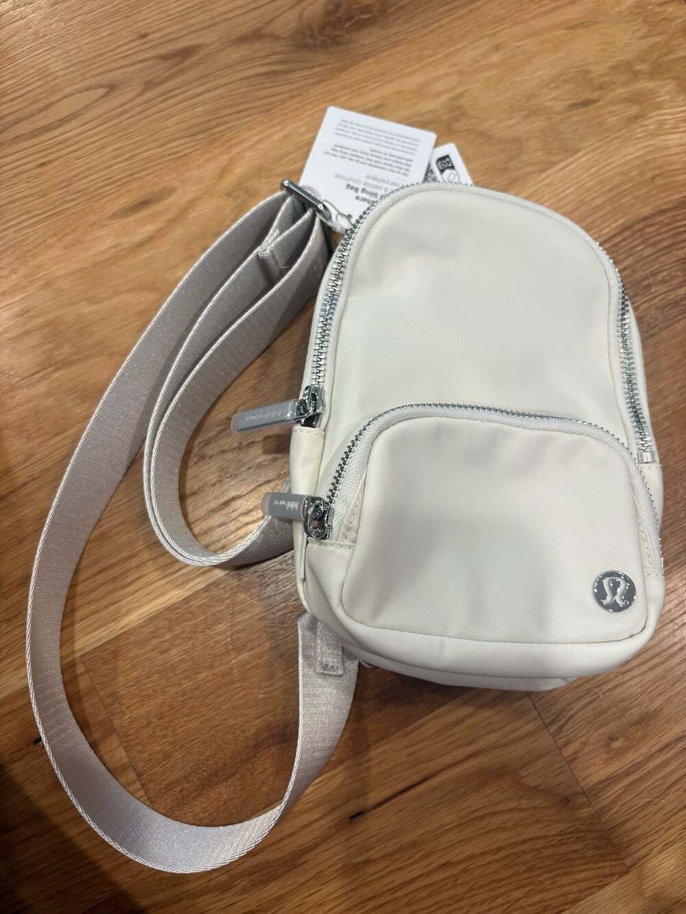 Lululemon Everywhere Sling Bag Small 2L